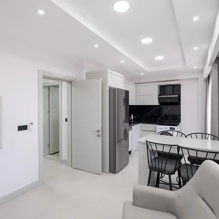 Ayayorgi Cesme, 2-1 Suit * Çeşme